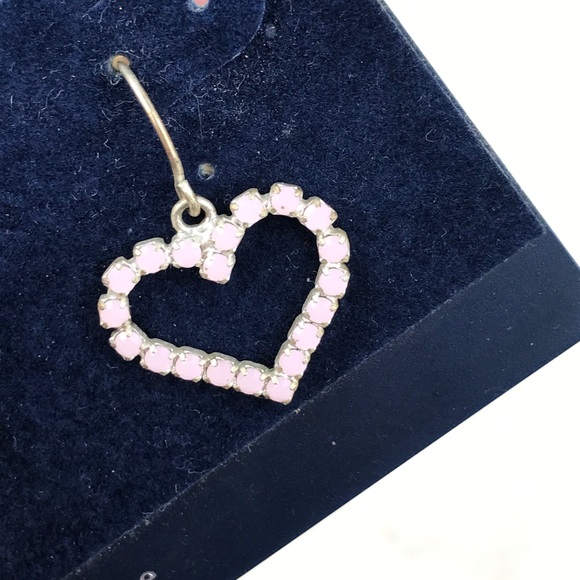 Gallery Design Light Pink Heart Earrings - Picture 5 of 6